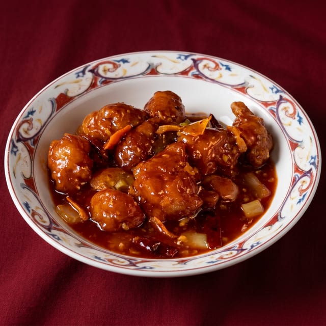 Orange Chicken or Beef Entree.