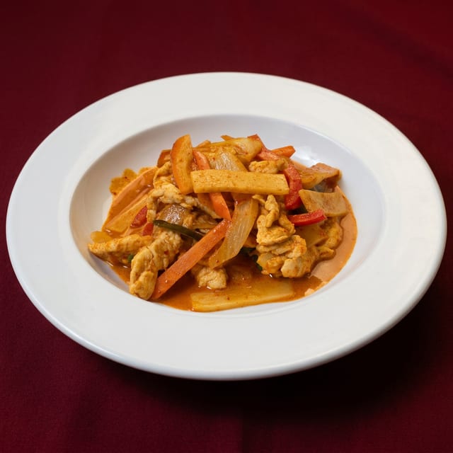 Red Curry Entree.
