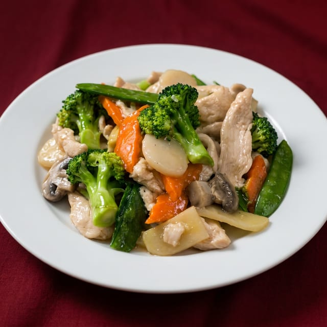 Moo Goo Gai Pan Entree.
